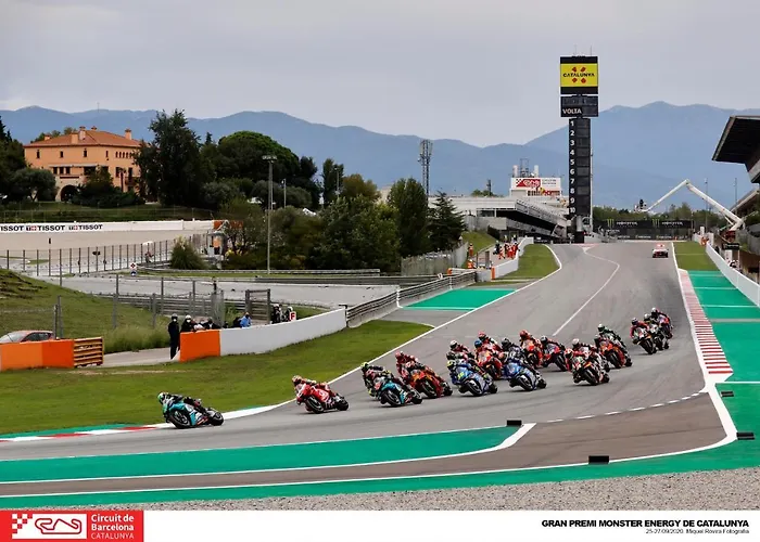 Cardedeu Circuit Apartment